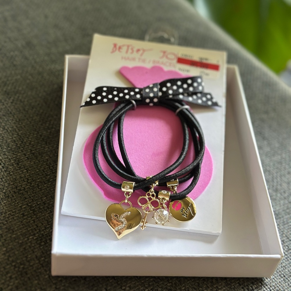 NWT Betsey Johnson Gold-tone Hair Tie/Bracelet Set